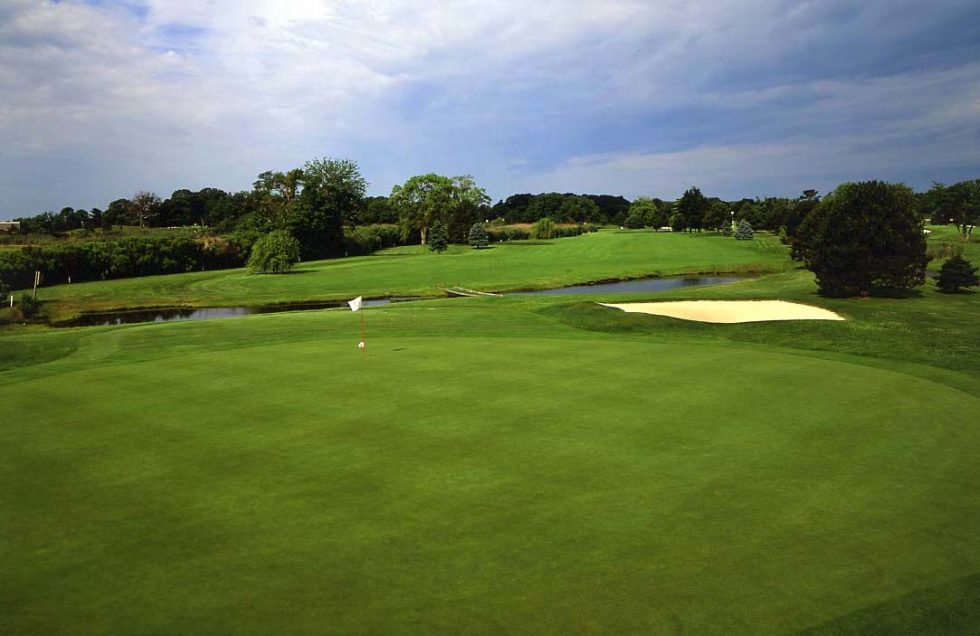 Linwood Country Club - Golf Club in Linwood, NJ